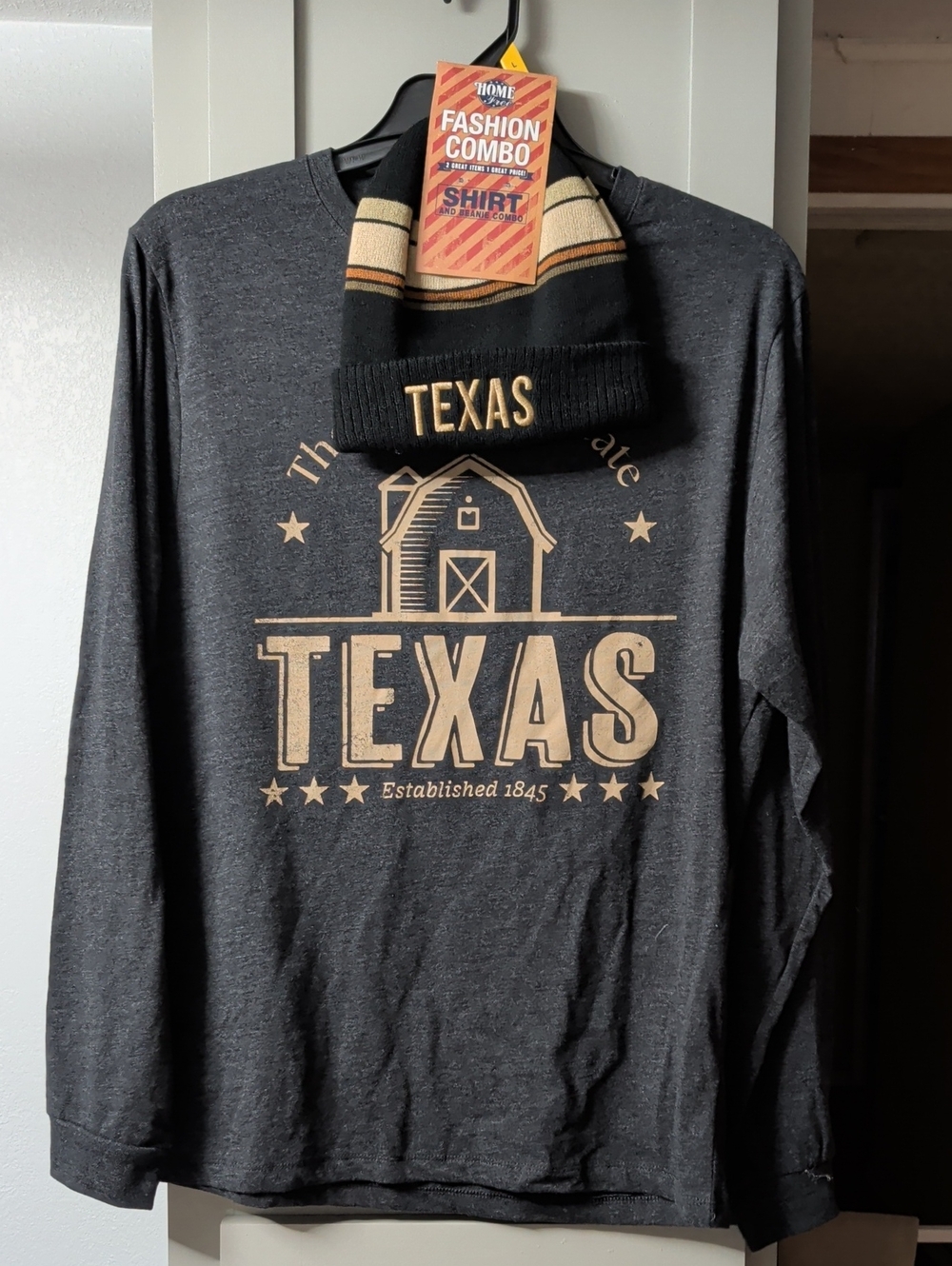 Texas Graphic Long-Sleeve Shirt - Black with Tan Print